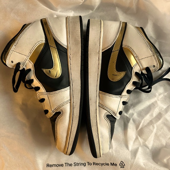 High-Top Jordans - Gold, White and Black - Picture 1 of 3